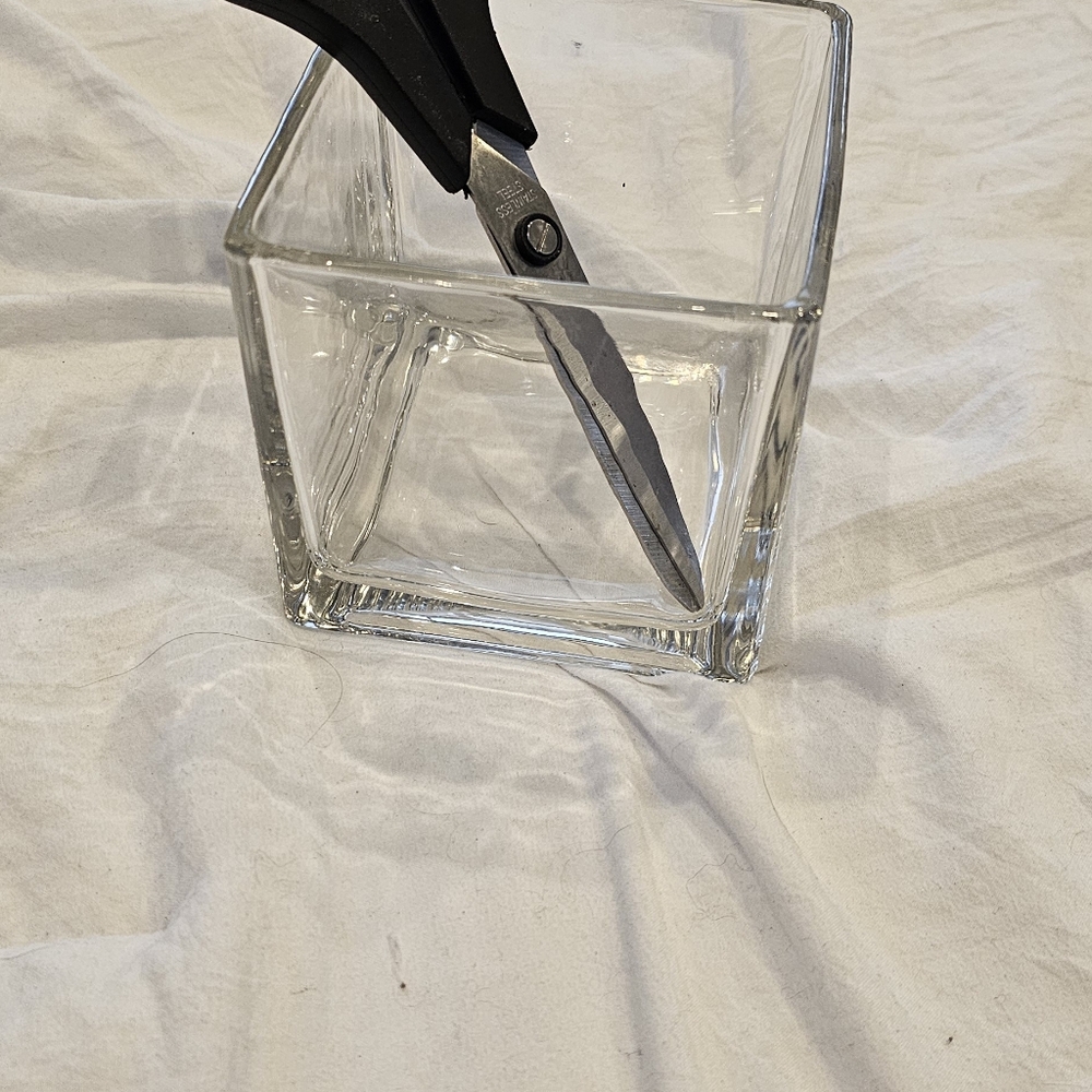 Glass jar - Picture 3 of 3